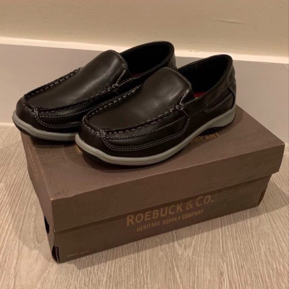 Black loafers for boys size 1